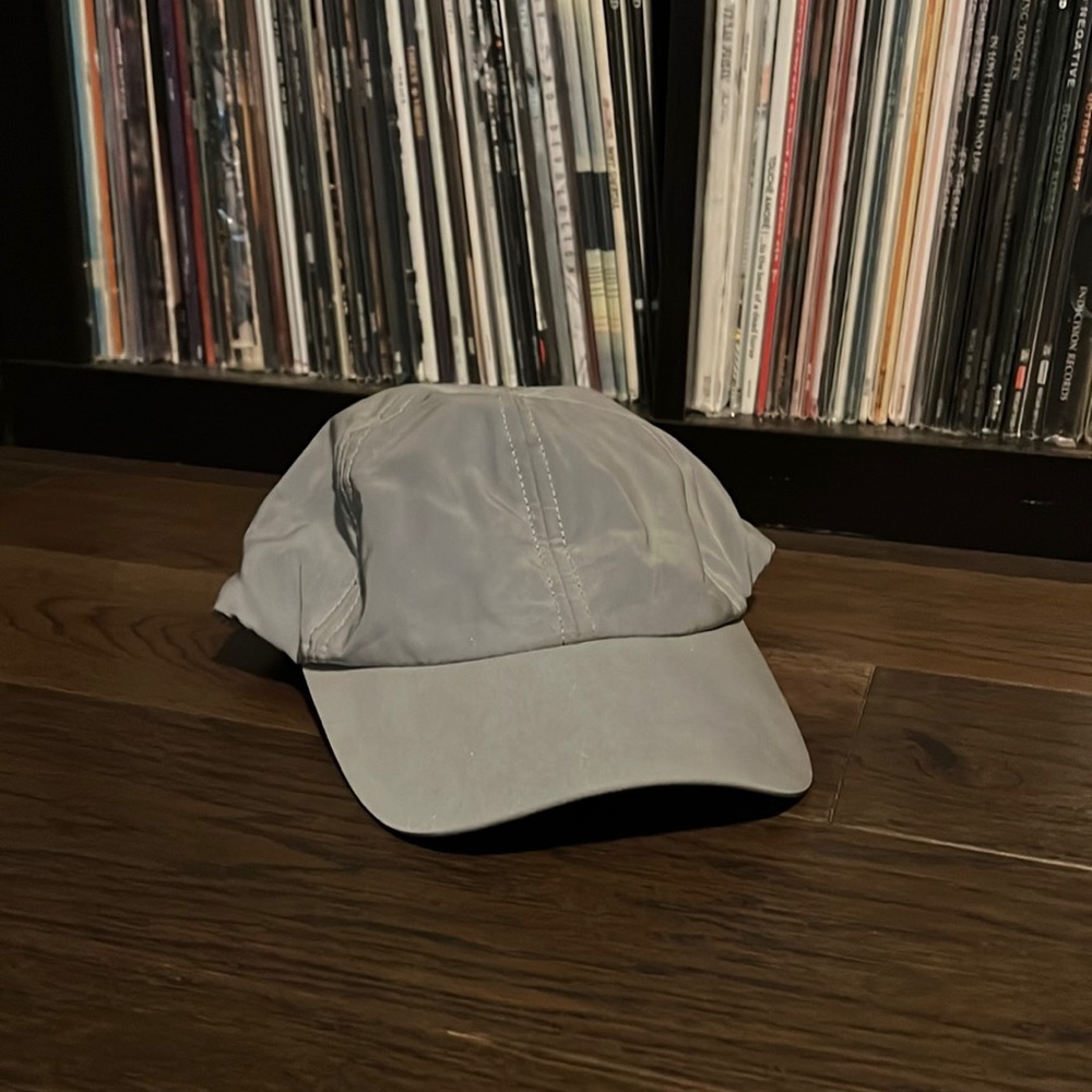 Athleta all over reflective hat